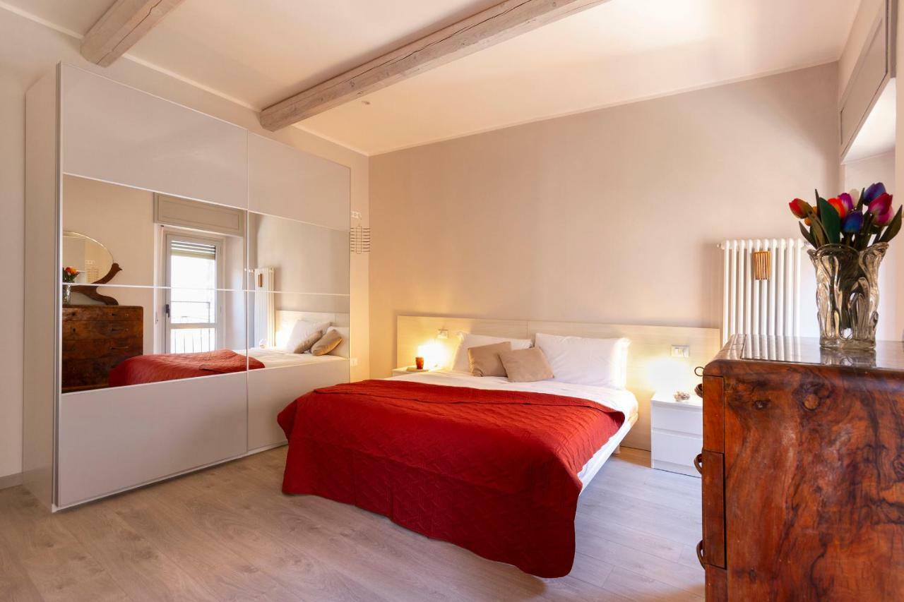 Suite Accademia - Smart Holiday Mantova Bagian luar foto