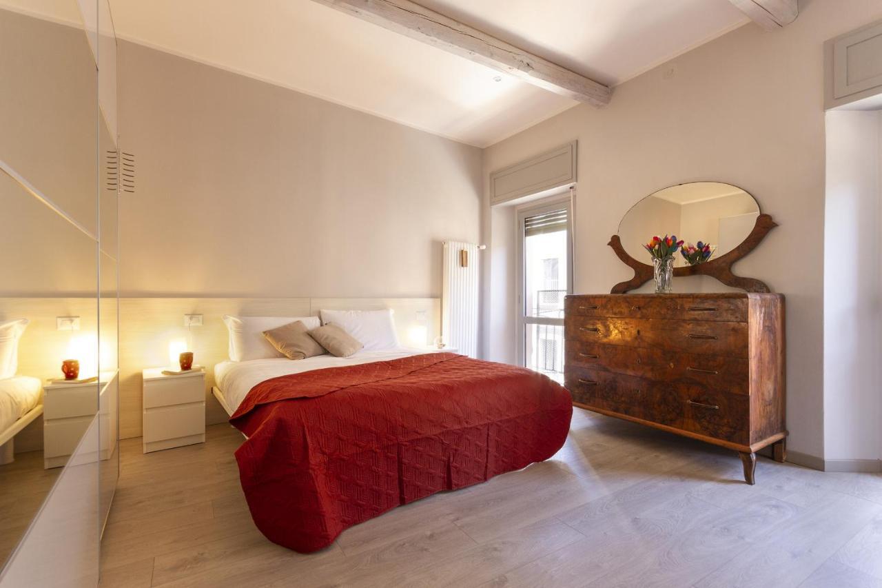 Suite Accademia - Smart Holiday Mantova Bagian luar foto
